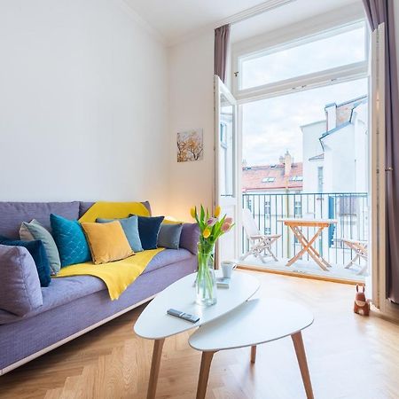 Beautiful Mala Strana Studio By Easybnb Prague Luaran gambar