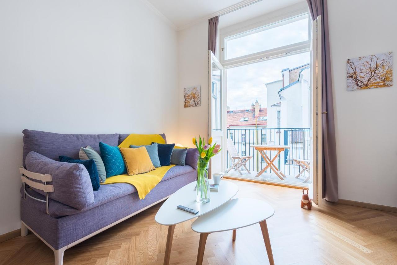 Beautiful Mala Strana Studio By Easybnb Prague Luaran gambar